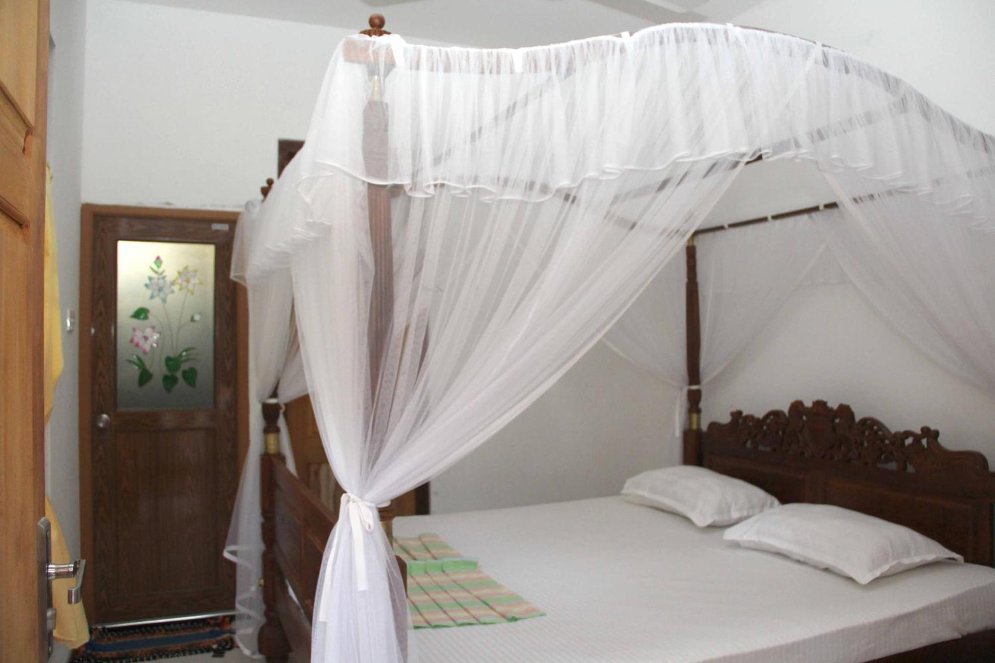 lionka guesthouse Mirissa Extérieur photo