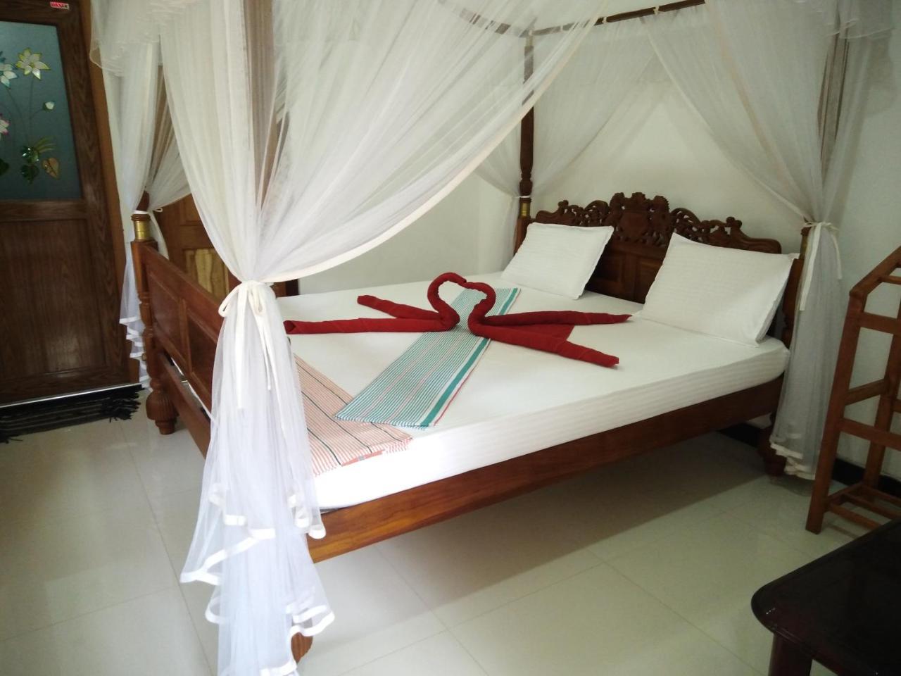 lionka guesthouse Mirissa Extérieur photo